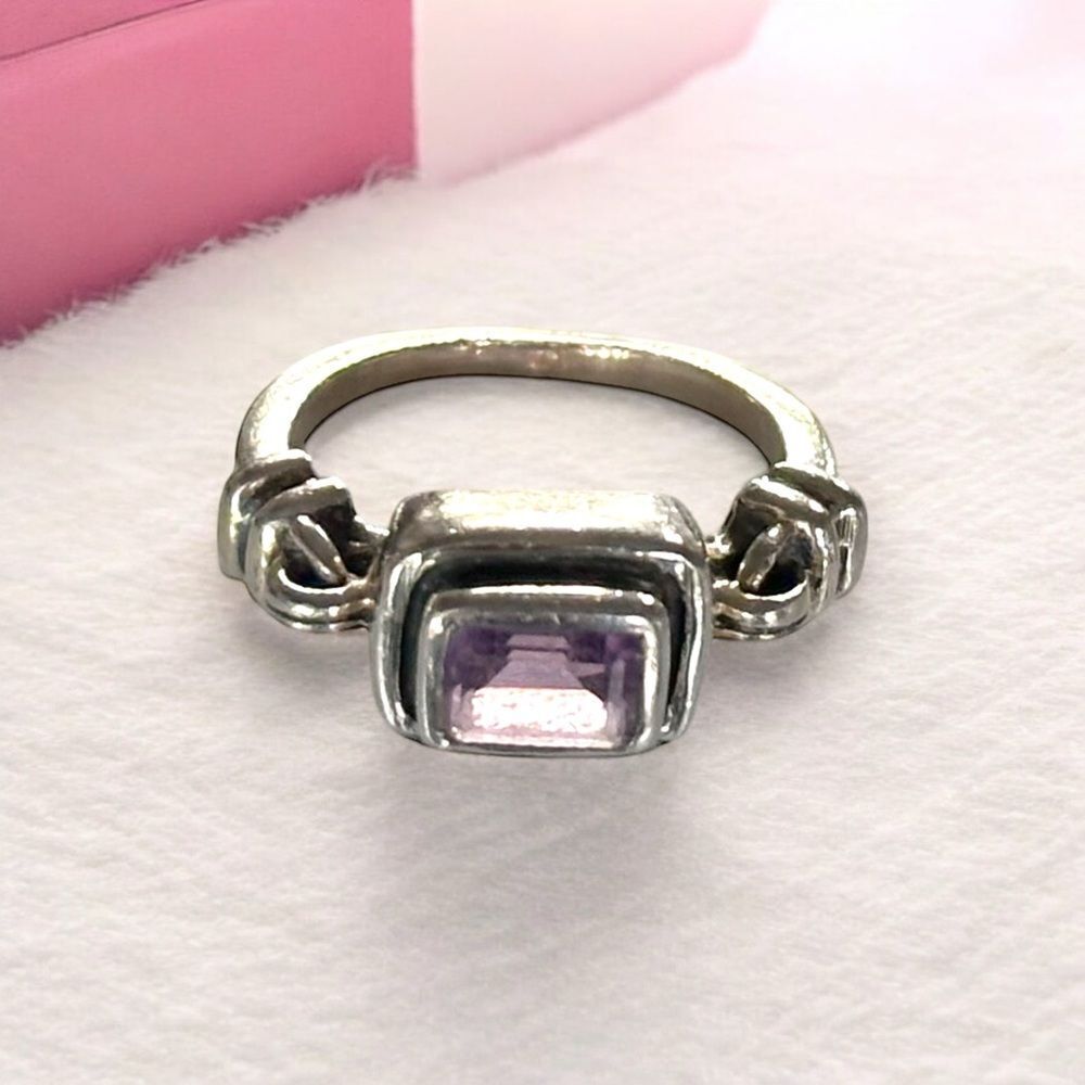 Silpada Sterling Silver Ring with Light Purple Gemstone - Picture 2 of 9